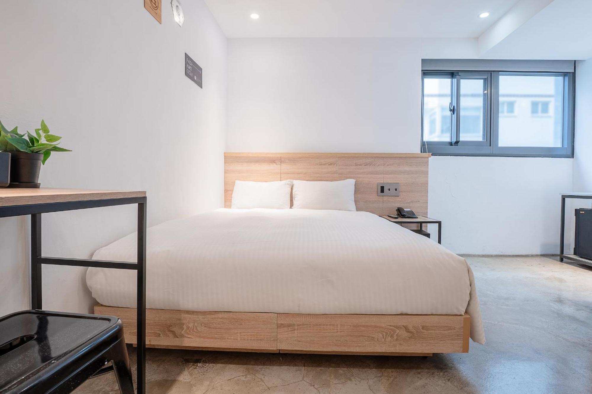 CHASE Hotel Taichung Buitenkant foto