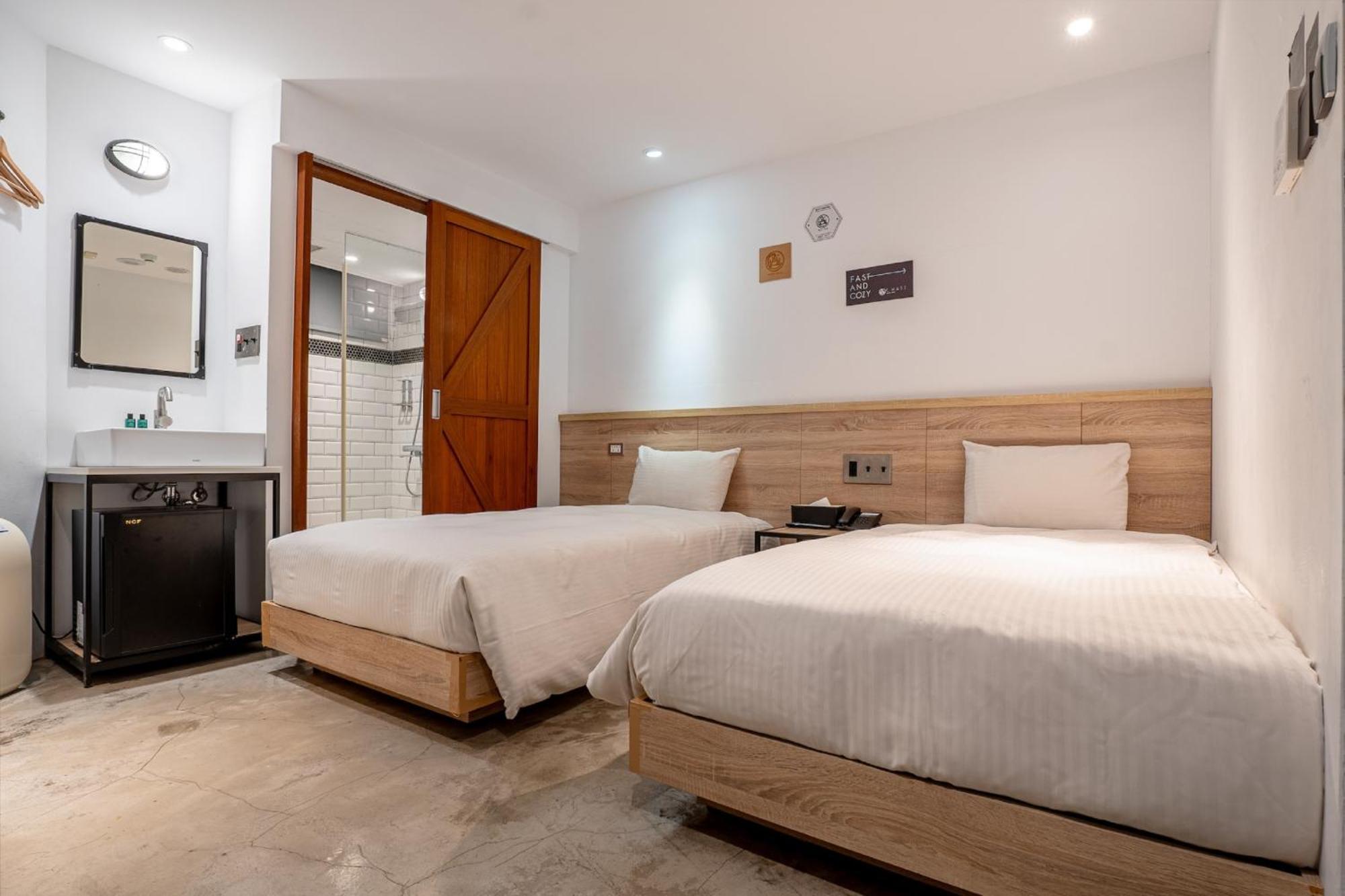 CHASE Hotel Taichung Buitenkant foto