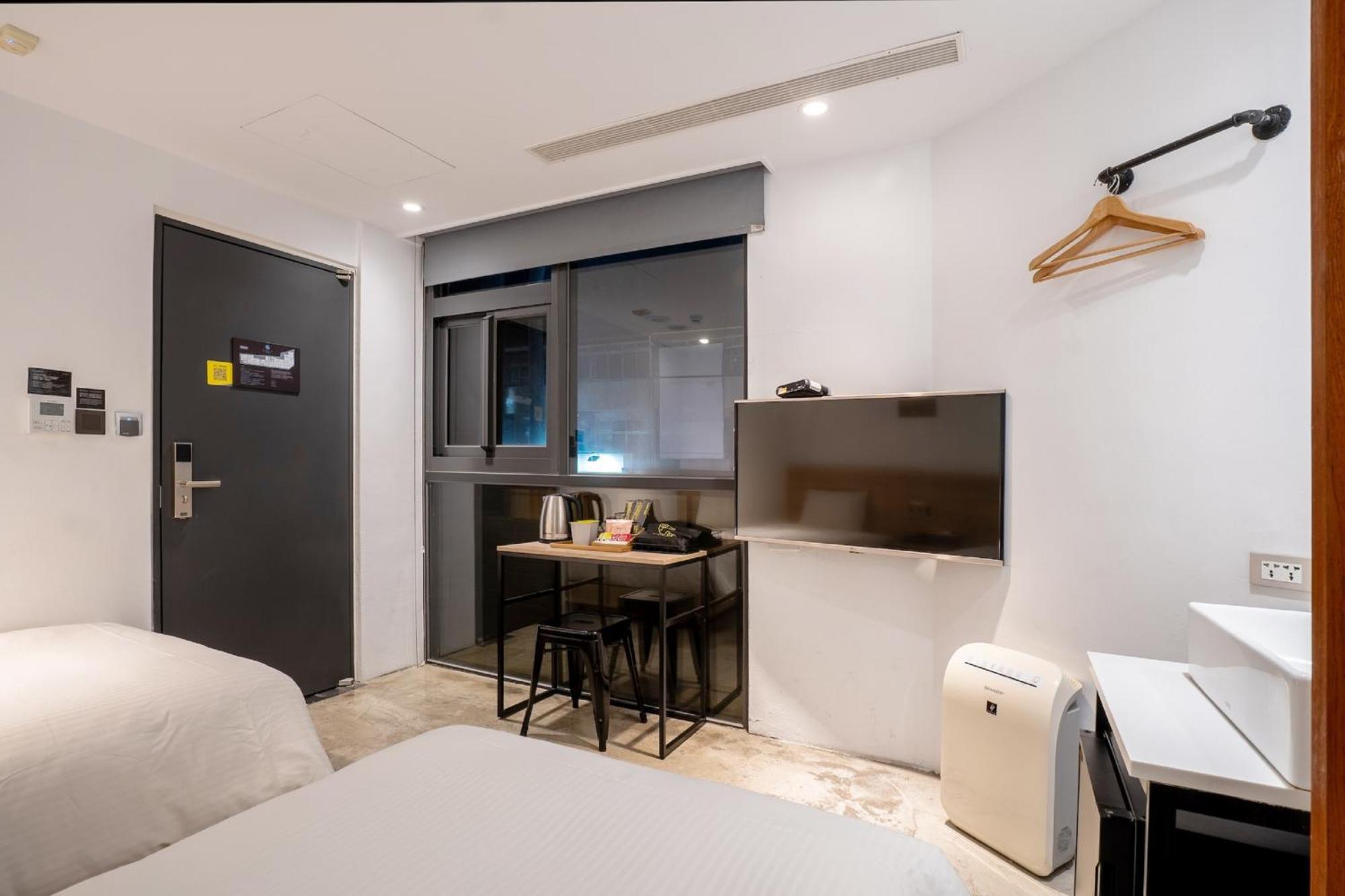 CHASE Hotel Taichung Buitenkant foto
