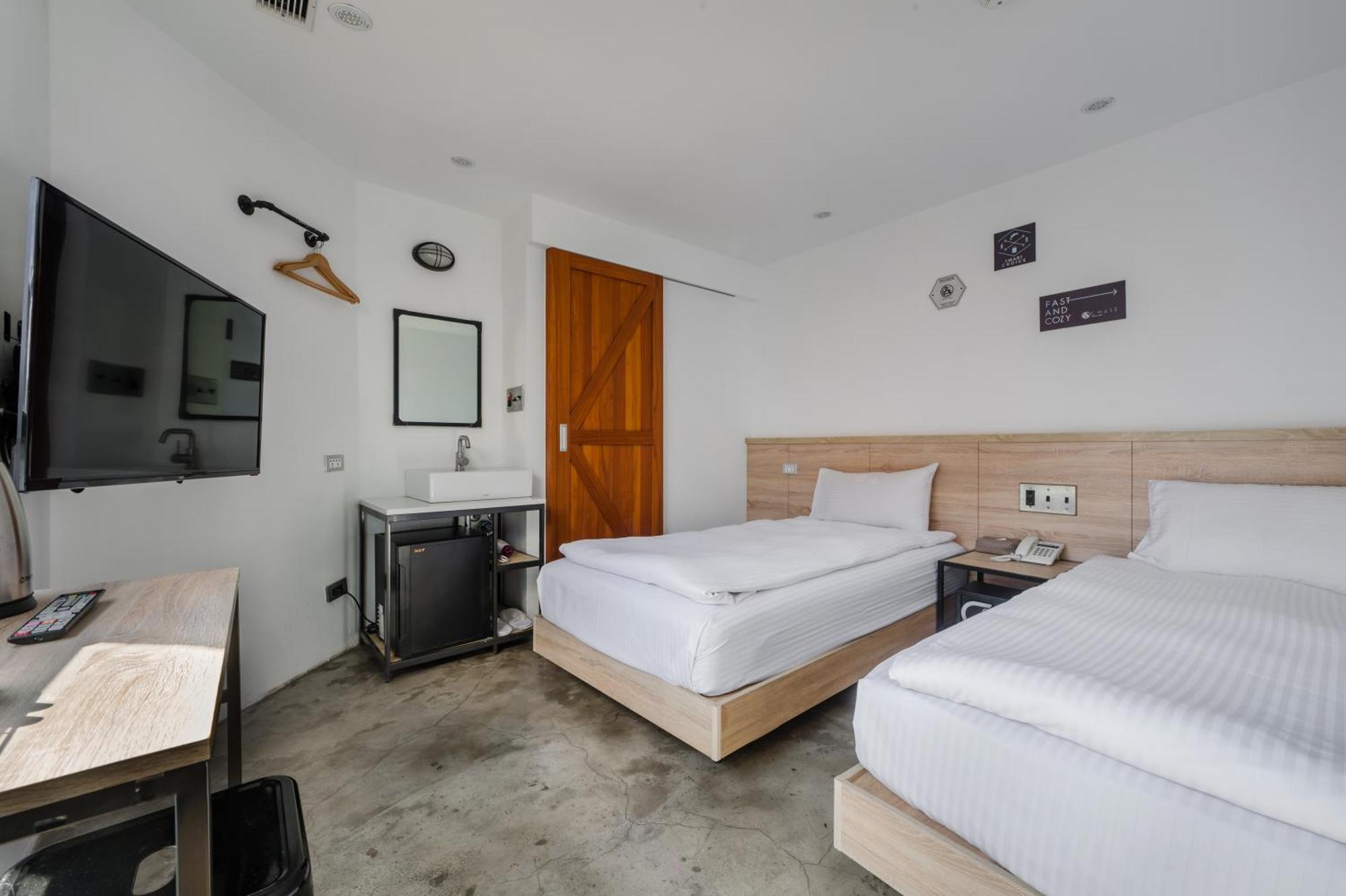 CHASE Hotel Taichung Buitenkant foto