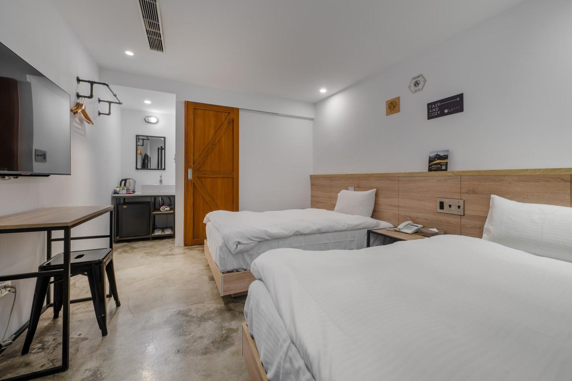 CHASE Hotel Taichung Buitenkant foto
