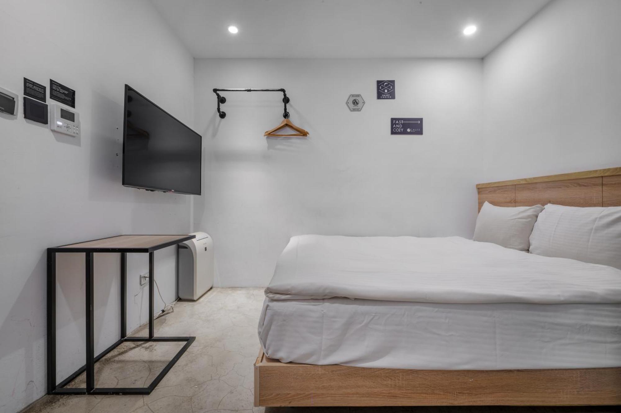 CHASE Hotel Taichung Buitenkant foto